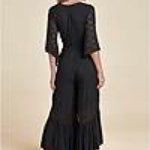 VENUS NEW WITH OUT TAGS WIDE LEG LACE JUMPSUIT - Picture 2 of 4